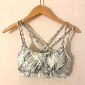 Athleta Blue Pattern Sports Bra Size Small